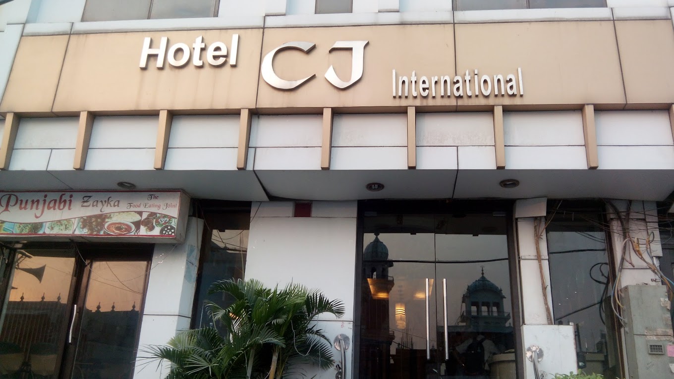 woodsvilla_resort_ranikhet_img