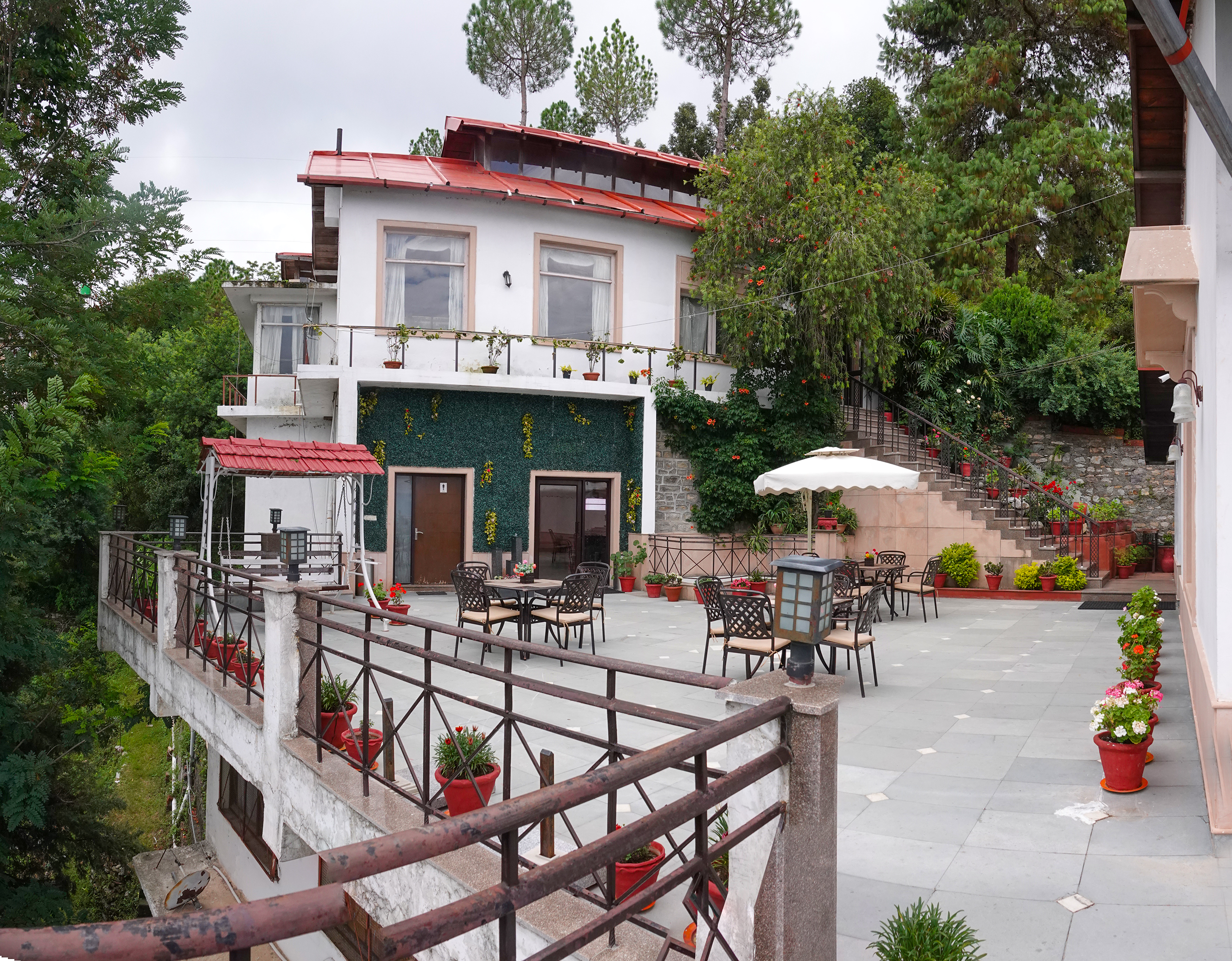 woodsvilla_residency_ranikhet_img